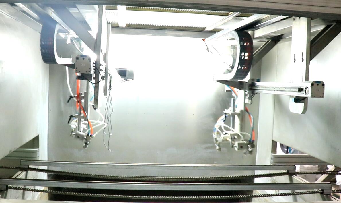 Automatisches Spr&uuml;hen der Gummitastatur