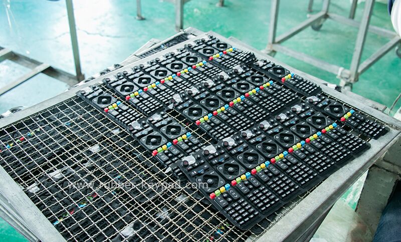 Gummitastatur f&uuml;r TV-Steuerung